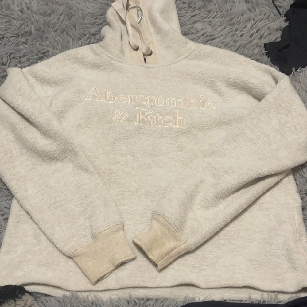 cropped hoodie